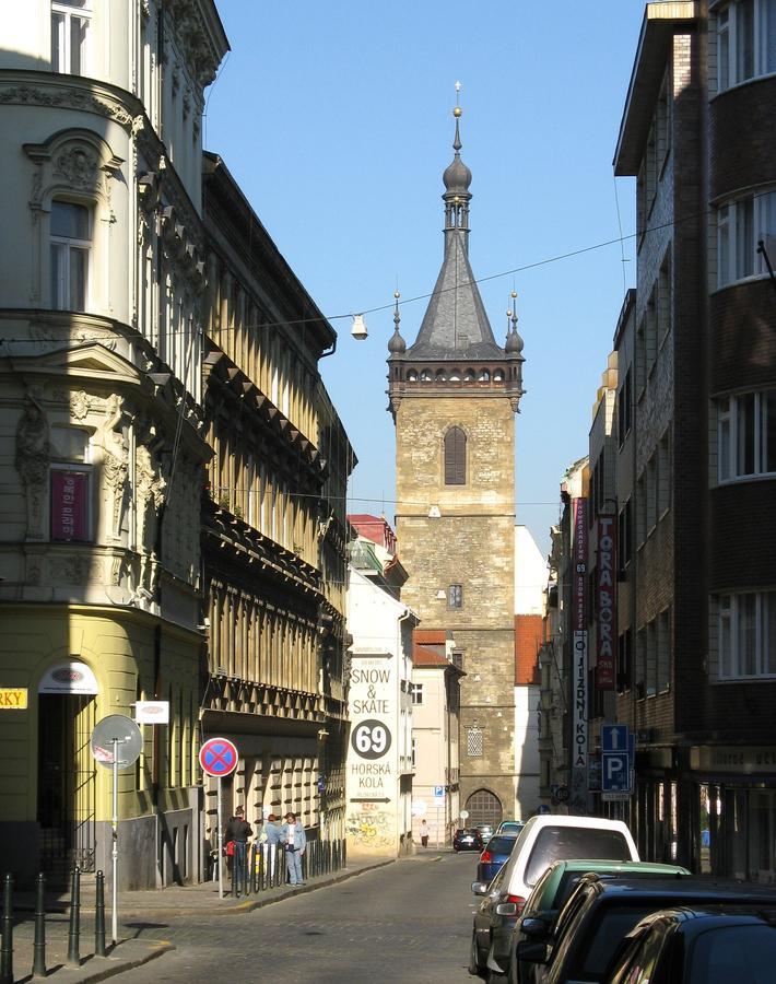 Central Apartments With Terrace Prag Dış mekan fotoğraf